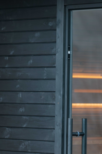 Auroom_kaia_sauna_exterior_details
